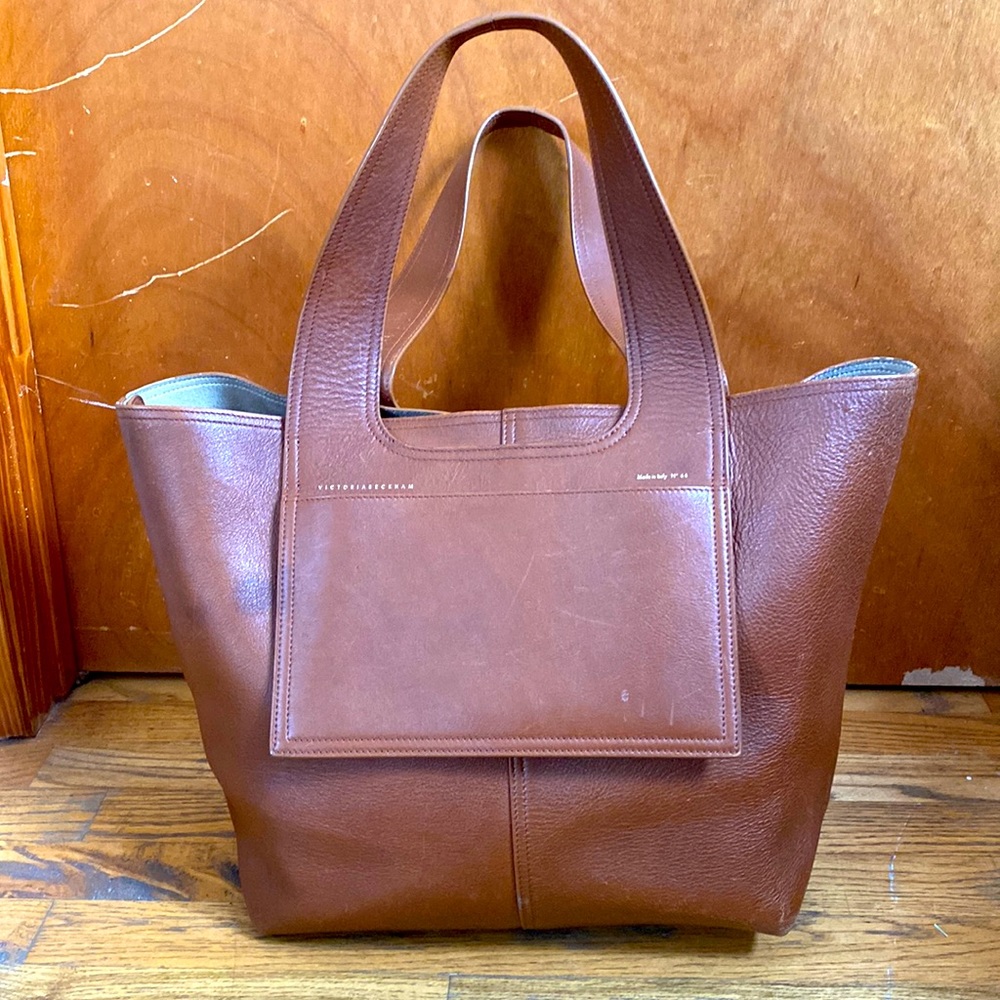 Victoria Beckham, Simple Shopper Leather Handbag
